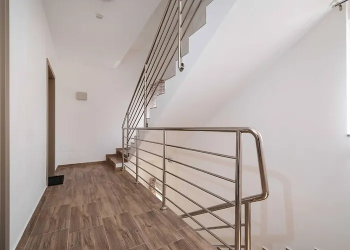 My Dalmatia - Blagdan Two With Private Parking