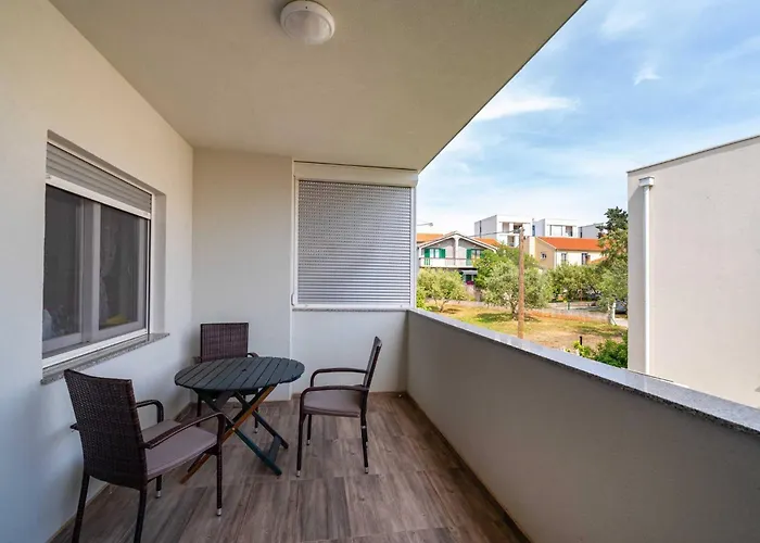 My Dalmatia - Blagdan Two With Private Parking Apartman