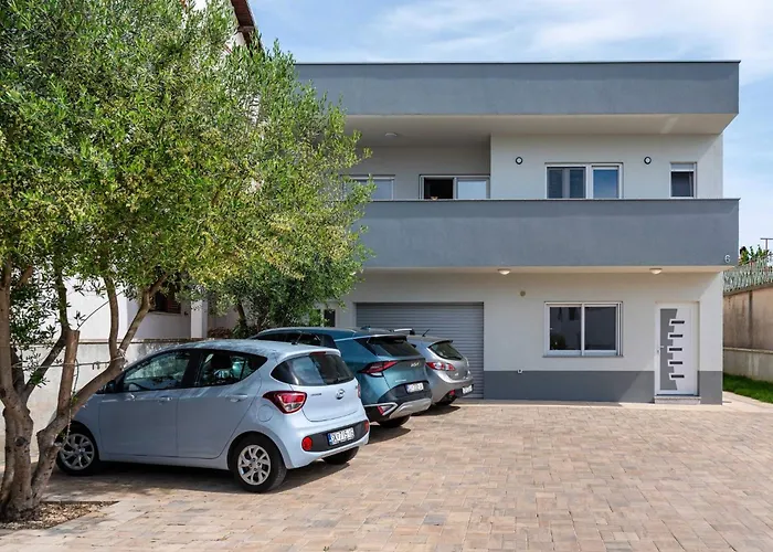 My Dalmatia - Blagdan Two With Private Parking * Zadar