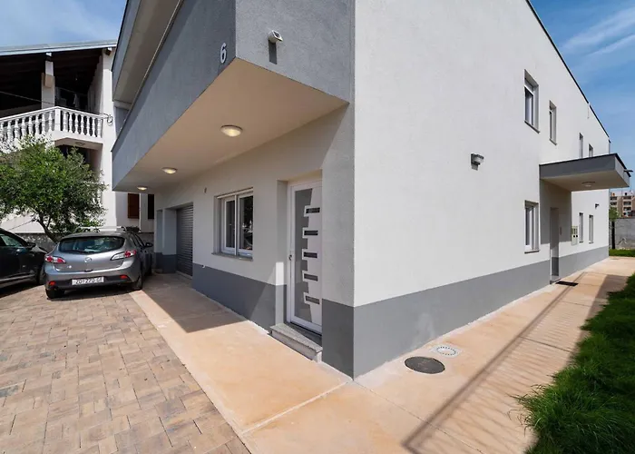 Apartman My Dalmatia - Blagdan Two With Private Parking