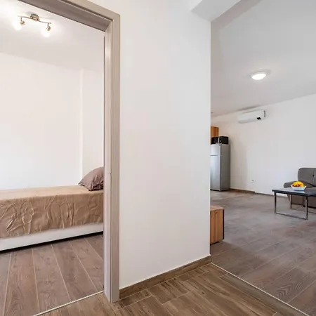 Apartament My Dalmatia - Blagdan Two With Private Parking
