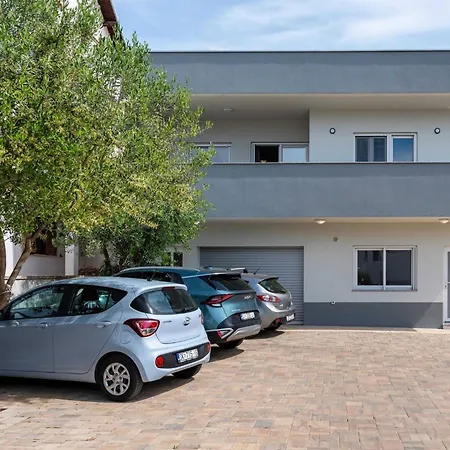 My Dalmatia - Blagdan Two With Private Parking * Zadar