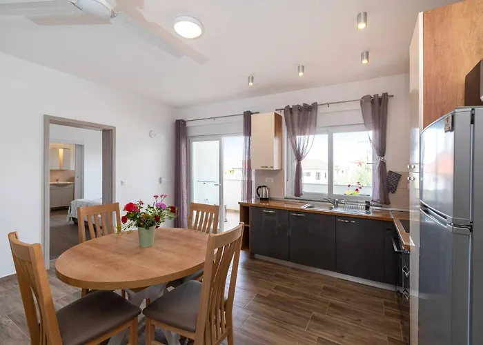 My Dalmatia - Blagdan Two With Private Parking * Zadar