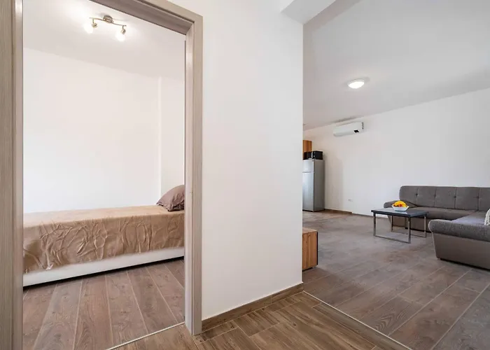 Daire My Dalmatia - Blagdan Two With Private Parking