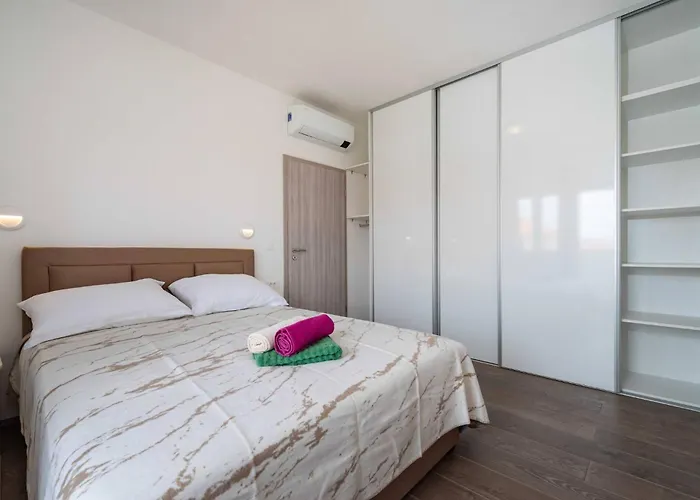 My Dalmatia - Blagdan Two With Private Parking Daire